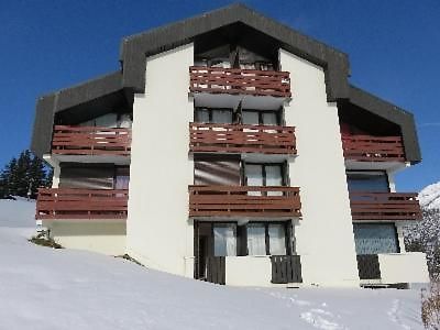 Le Hameau 001 Apartment Манигод Екстериор снимка